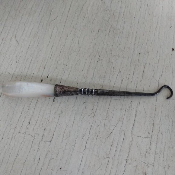 Vintage Victorian Button Hook MOP Mother of Pearl Handle Antique Shoes Boots - Picture 7 of 13